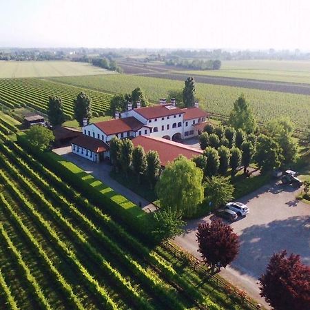 Agriturismo Le Cipressine Meolo Ngoại thất bức ảnh